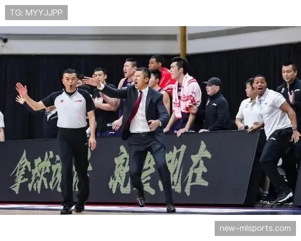 篮球比赛中断规则的执行标准与详细解读